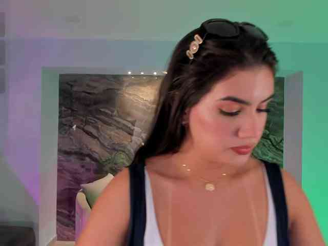 AngelicaVega webcam