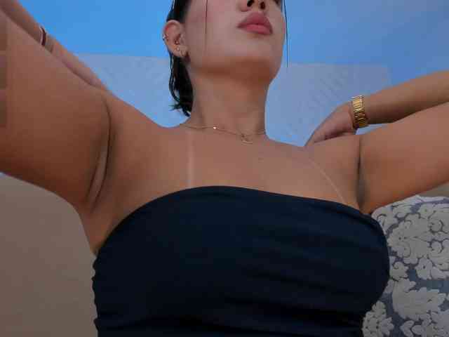 AngelicaVega webcam