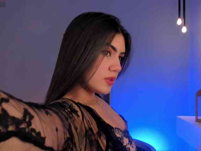 AngelicaVega webcam