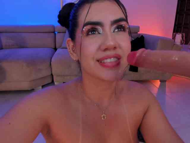 AngelicaVega webcam
