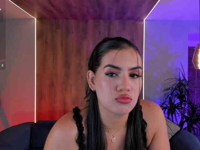 AngelicaVega webcam