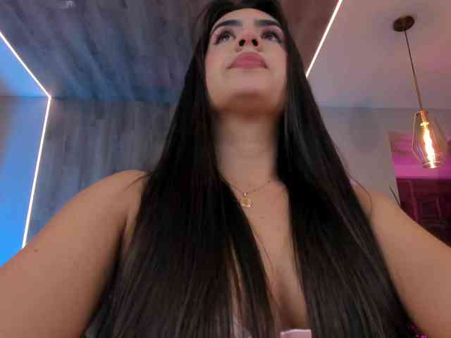 AngelicaVega webcam