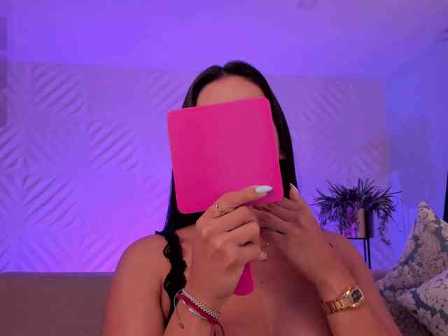 AngelicaVega webcam