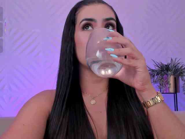 AngelicaVega webcam
