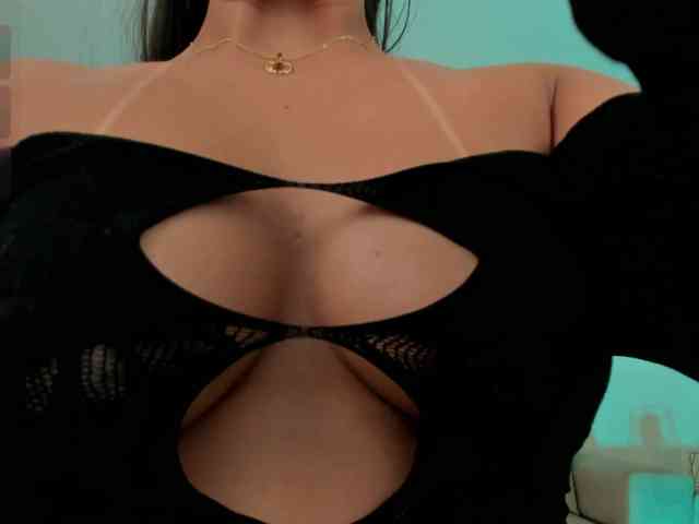 AngelicaVega webcam