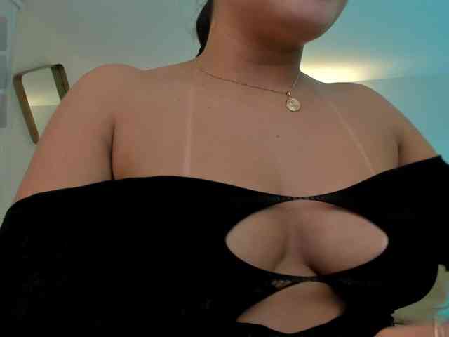 AngelicaVega webcam