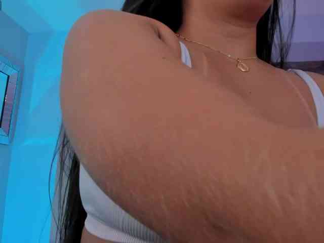 AngelicaVega webcam