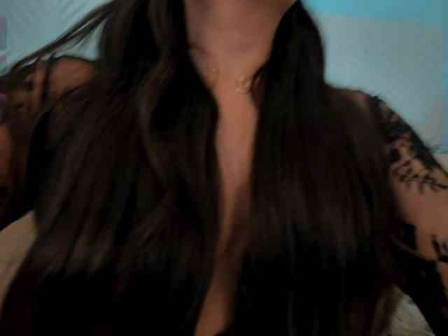 AngelicaVega webcam