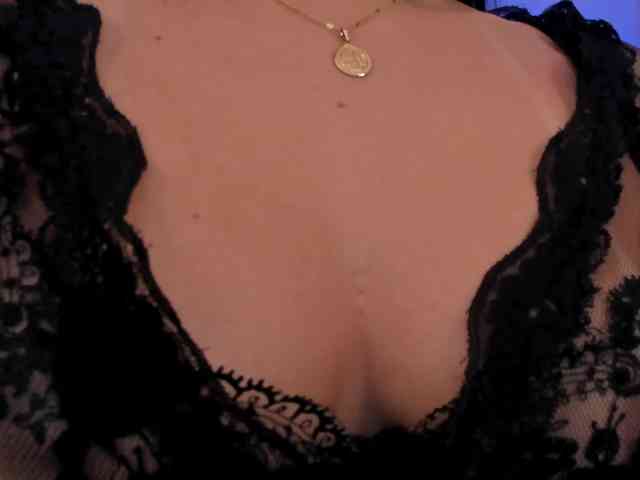 AngelicaVega webcam