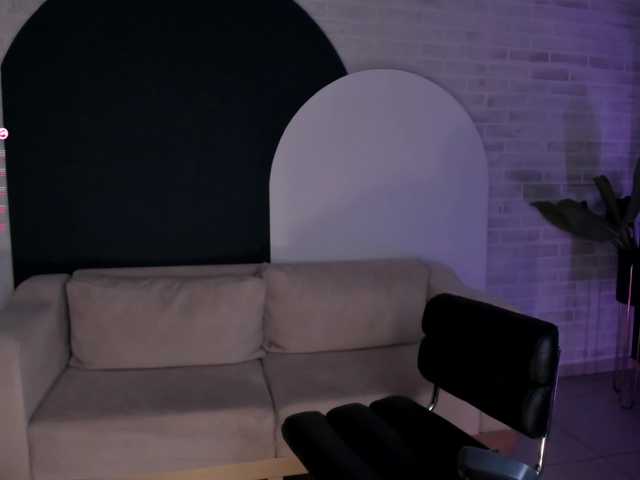 MarianneLane's BongaCams show and profile