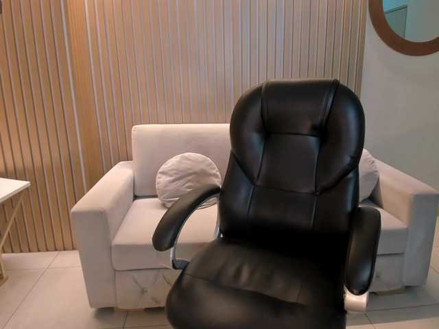 MarianneLane's BongaCams show and profile