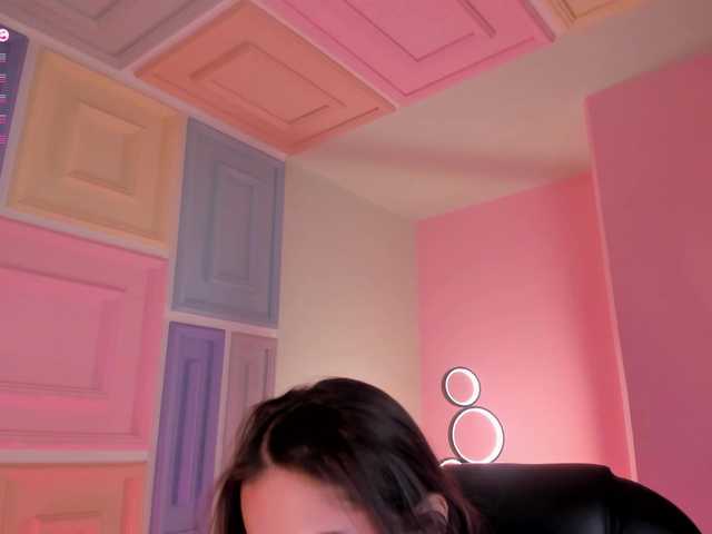 MarianneLane's BongaCams show and profile