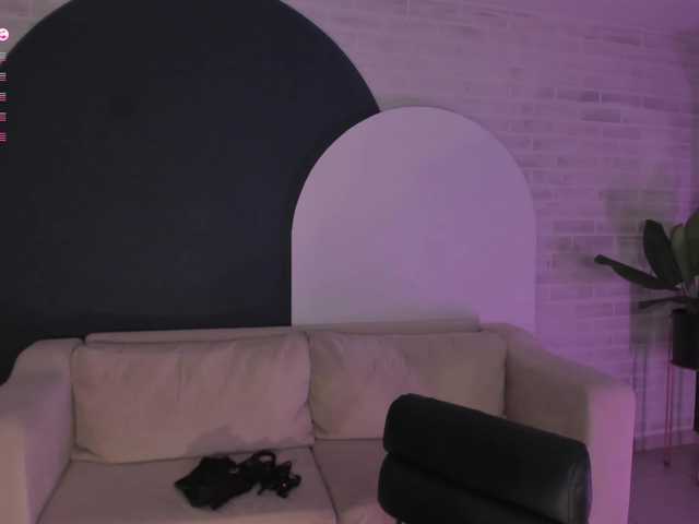 MarianneLane's BongaCams show and profile