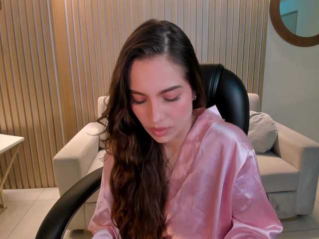 MarianneLane's BongaCams show and profile