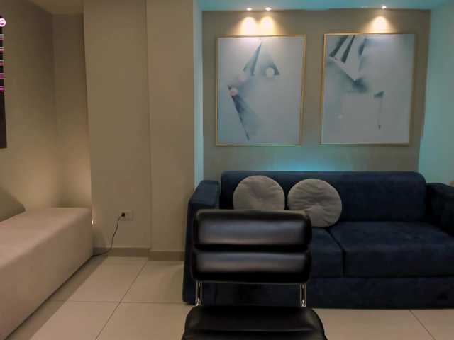 MarianneLane's BongaCams show and profile