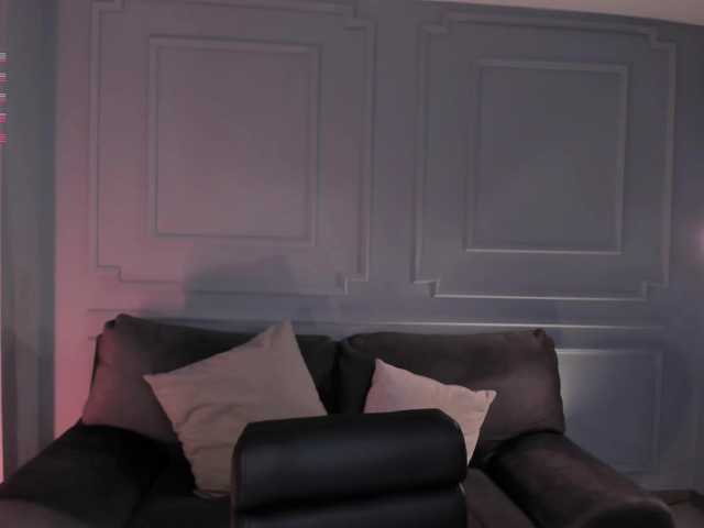 MarianneLane's BongaCams show and profile