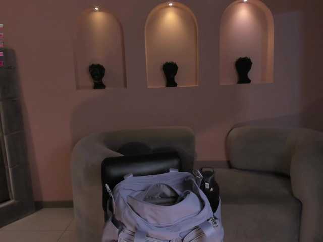 MarianneLane's BongaCams show and profile