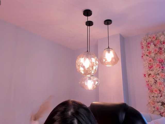 MarianneLane's BongaCams show and profile