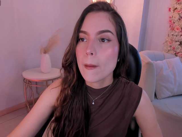 MarianneLane's BongaCams show and profile