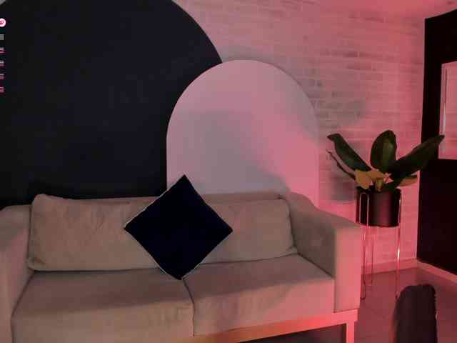 MarianneLane Live Webcam on BongaCams