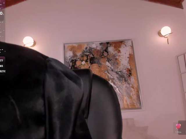 CarolineGrace's BongaCams show and profile