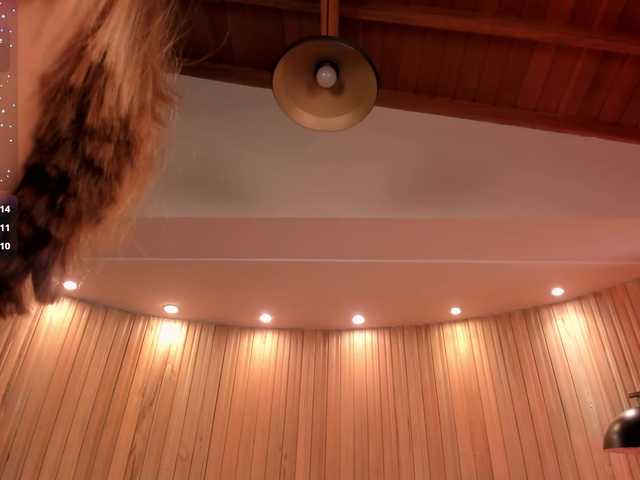 CarolineGrace's BongaCams show and profile