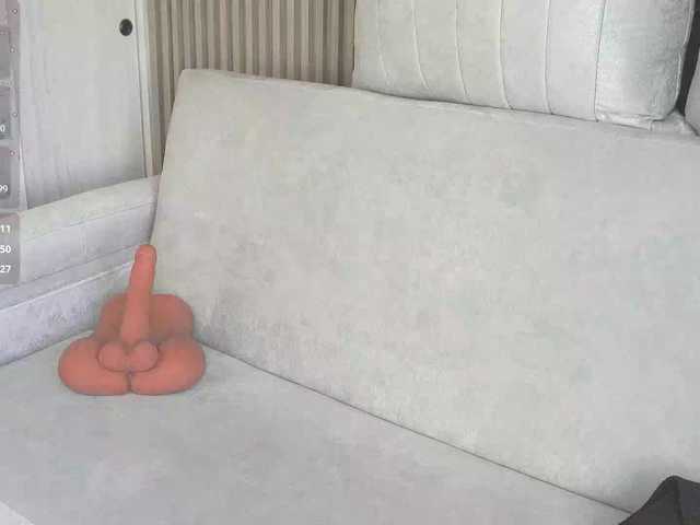 CarolineGrace's BongaCams show and profile