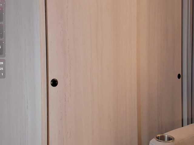 CarolineGrace's BongaCams show and profile