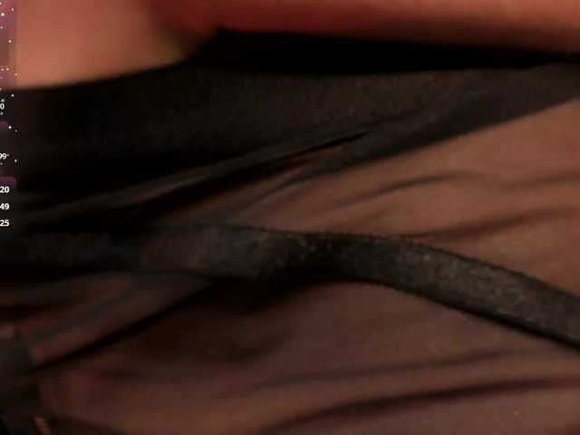 CarolineGrace's BongaCams show and profile