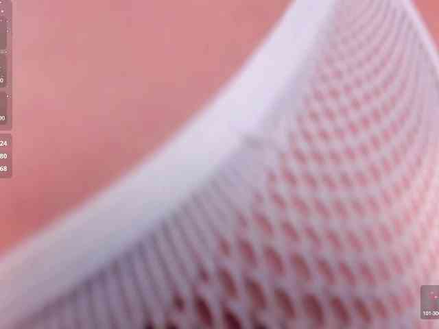 CarolineGrace webcam