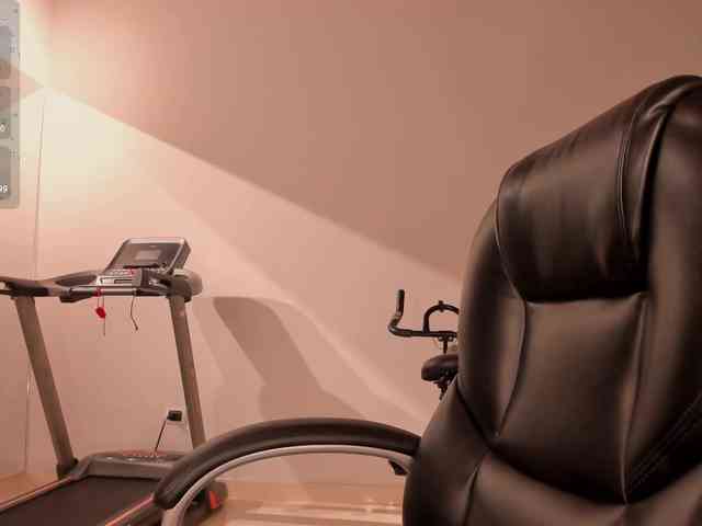 CarolineGrace webcam