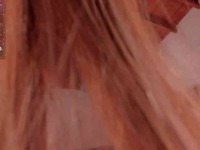 CarolineGrace webcam