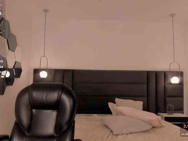 CarolineGrace CarolineGrace