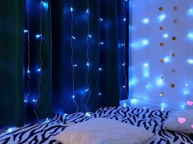 hi-bounty's BongaCams show and profile