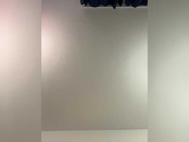 hi-bounty's BongaCams show and profile