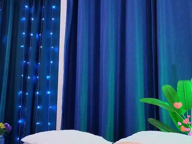 hi-bounty's BongaCams show and profile