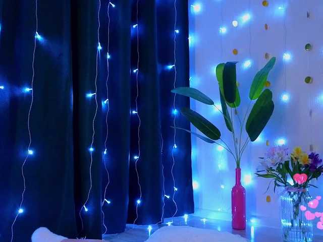 hi-bounty's BongaCams show and profile