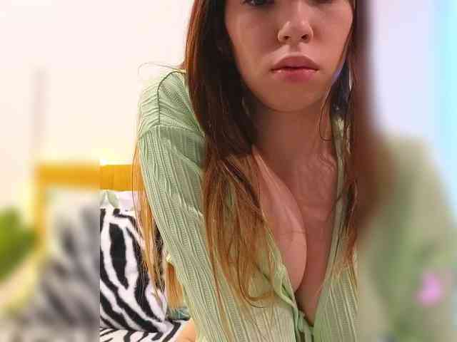 Kristina_Bounty webcam