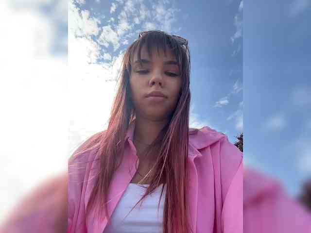 Kristina_Bounty webcam