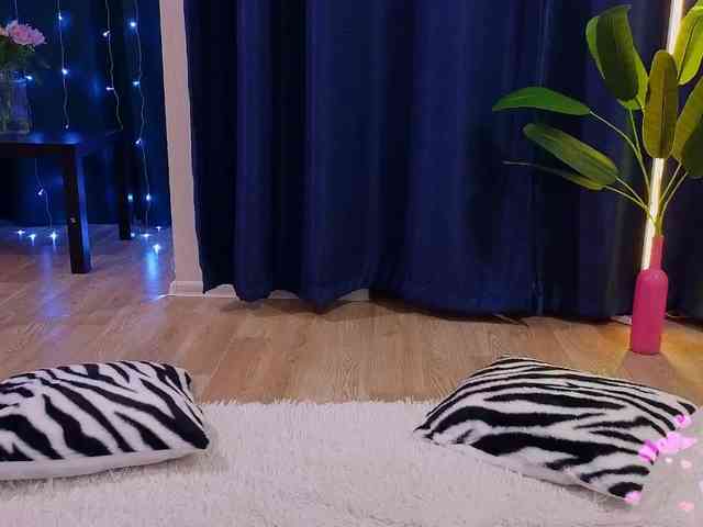 Kristina_Bounty webcam