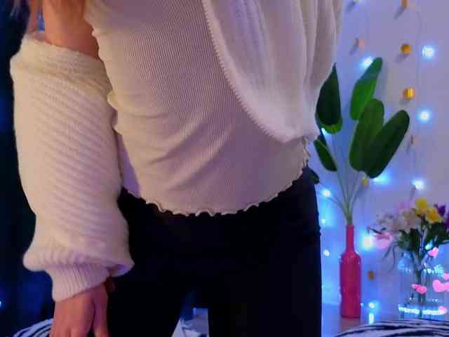 Kristina_Bounty webcam