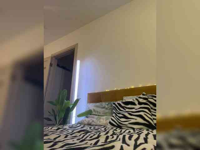 Kristina_Bounty webcam