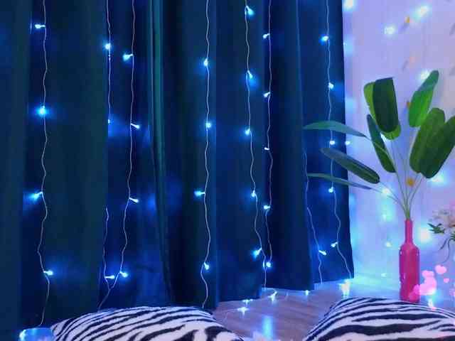 Kristina_Bounty webcam