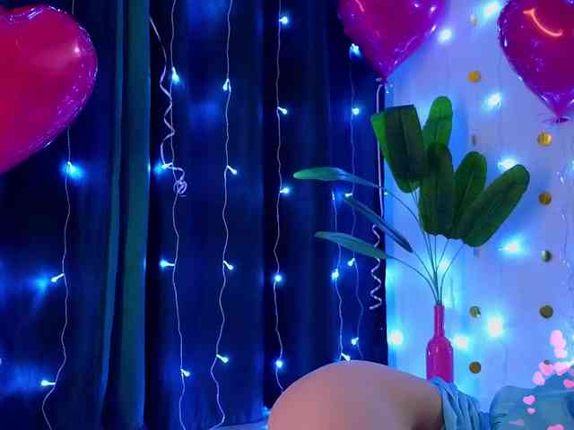 Kristina_Bounty webcam