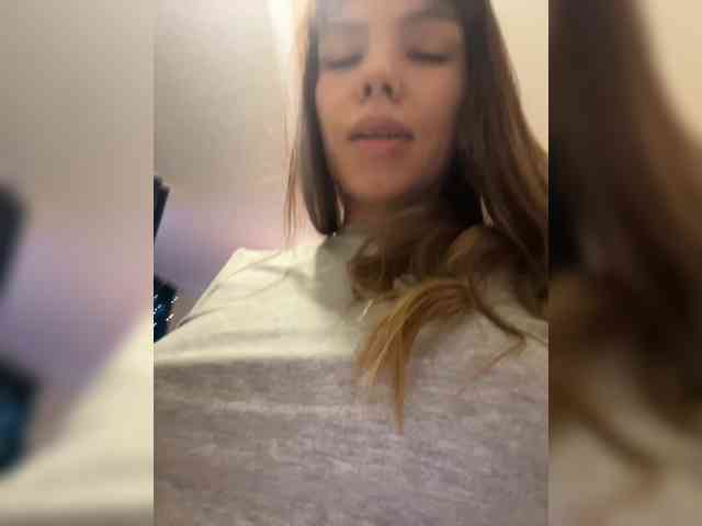 Kristina_Bounty webcam