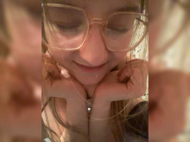 --tata--'s BongaCams show and profile