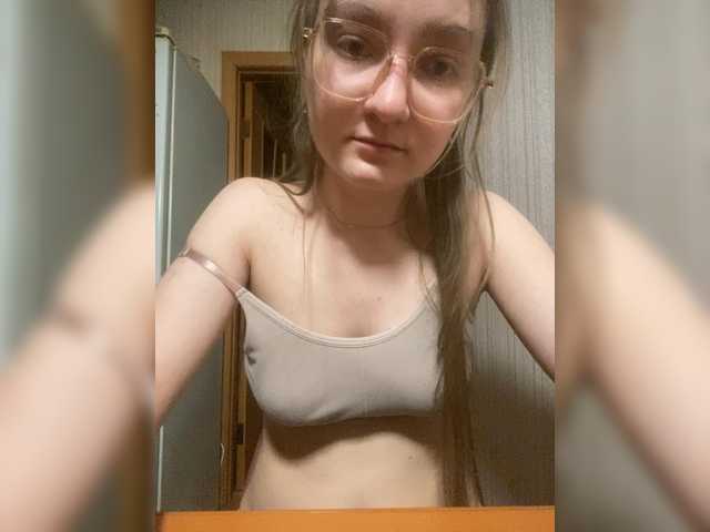 --tata--'s BongaCams show and profile