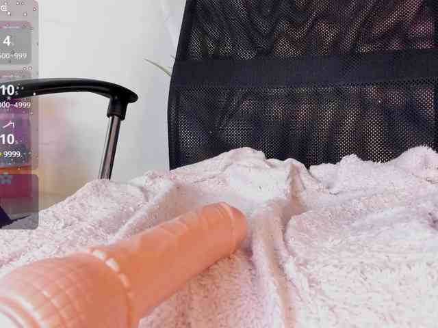 Emma-Bonnett webcam