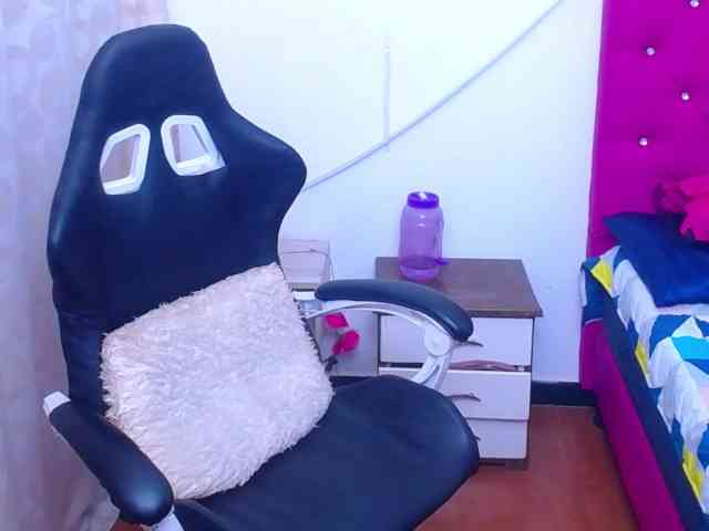 LittleFlower1 Live Webcam on BongaCams LittleFlower1 Live Webcam on BongaCams