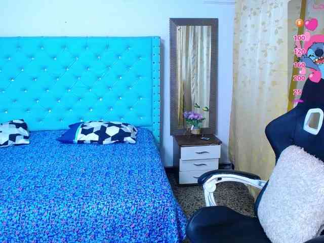sexcam live LittleFlower1